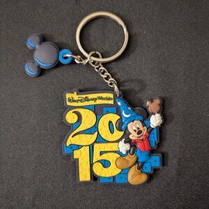 Walt DIsney World 2015 Mickey Mouse Keychain